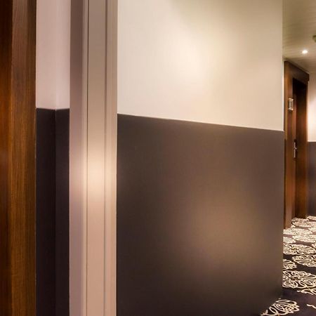 Hotel Acanthe - Boulogne Billancourt Екстериор снимка