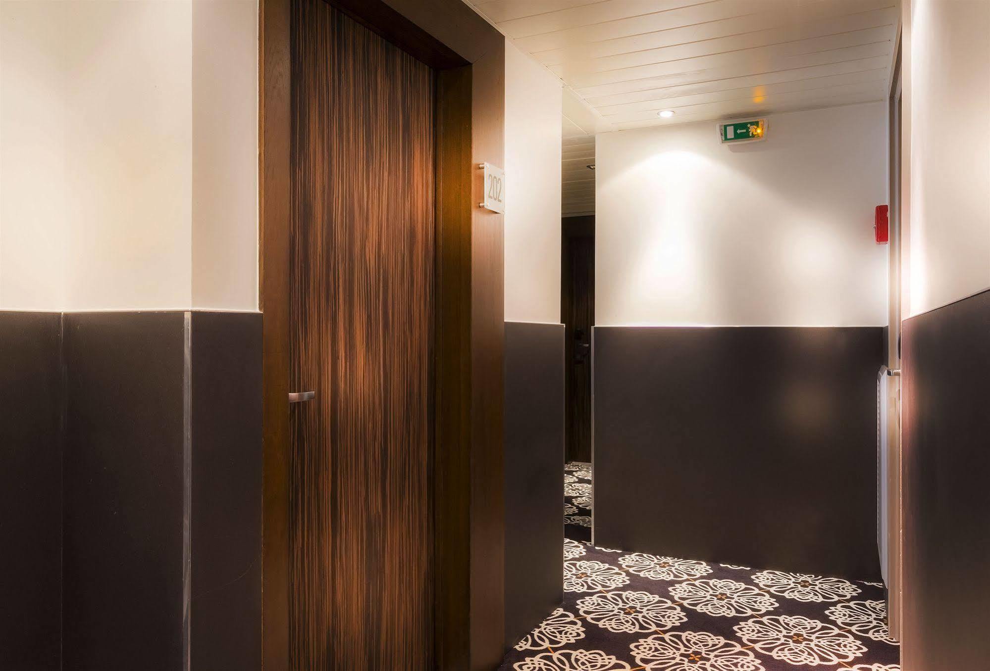 Hotel Acanthe - Boulogne Billancourt Екстериор снимка